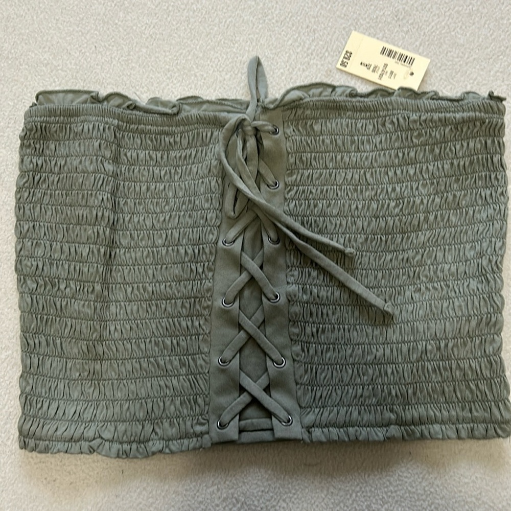 NWT Aeropostale Tube Top. Women S